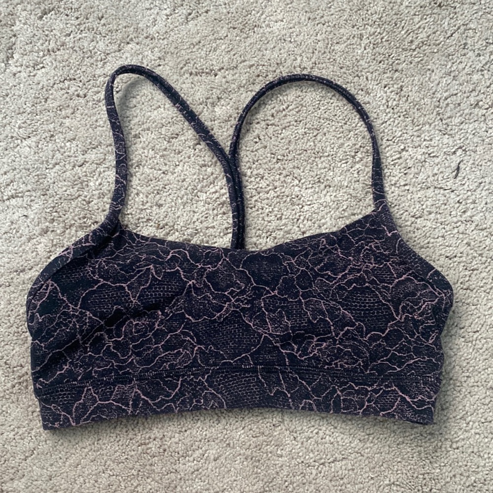 Lululemon flow Y bra